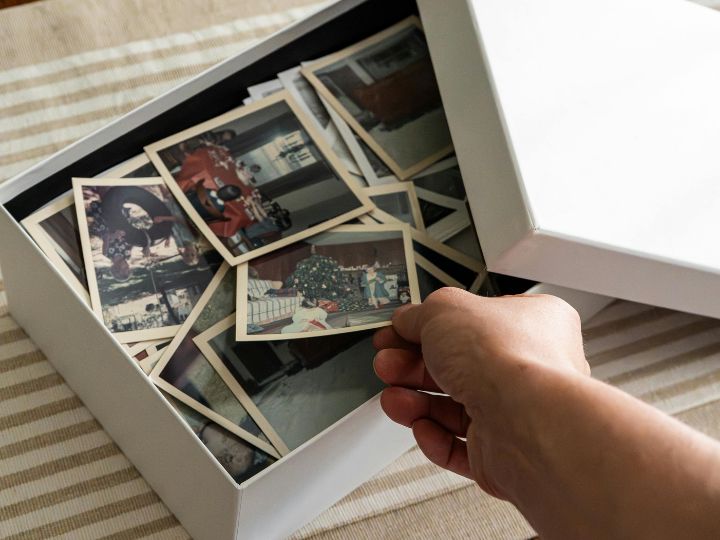 Creating Lasting Holiday Memories Honoring Loved Ones During the Holidays